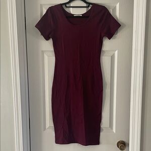 Chic Maroon Midi Dress